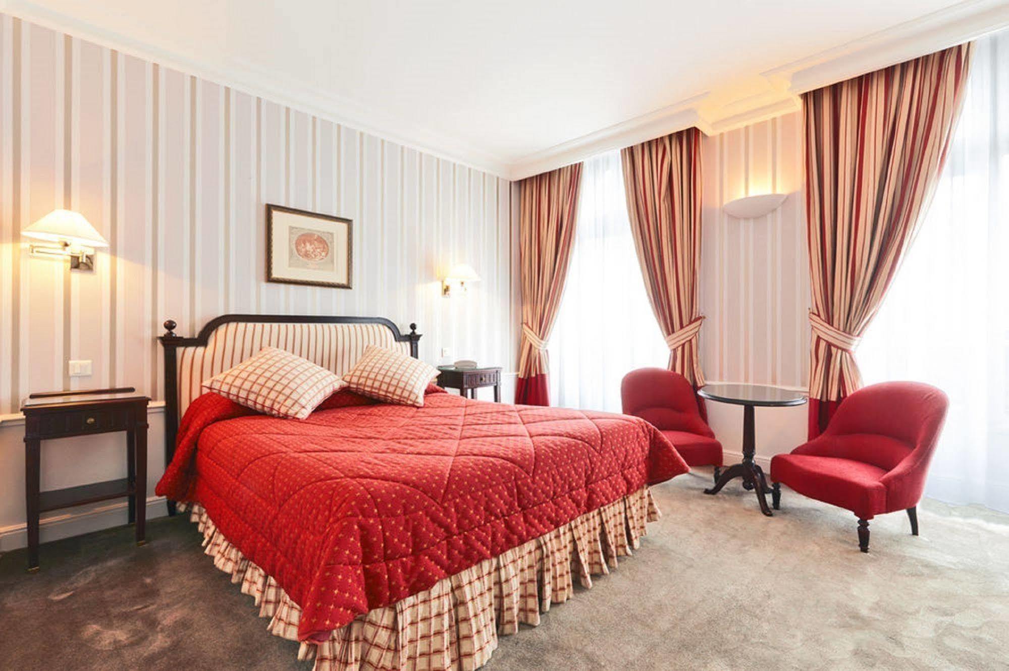 Golden Tulip Washington Opera Hotel Париж Екстериор снимка