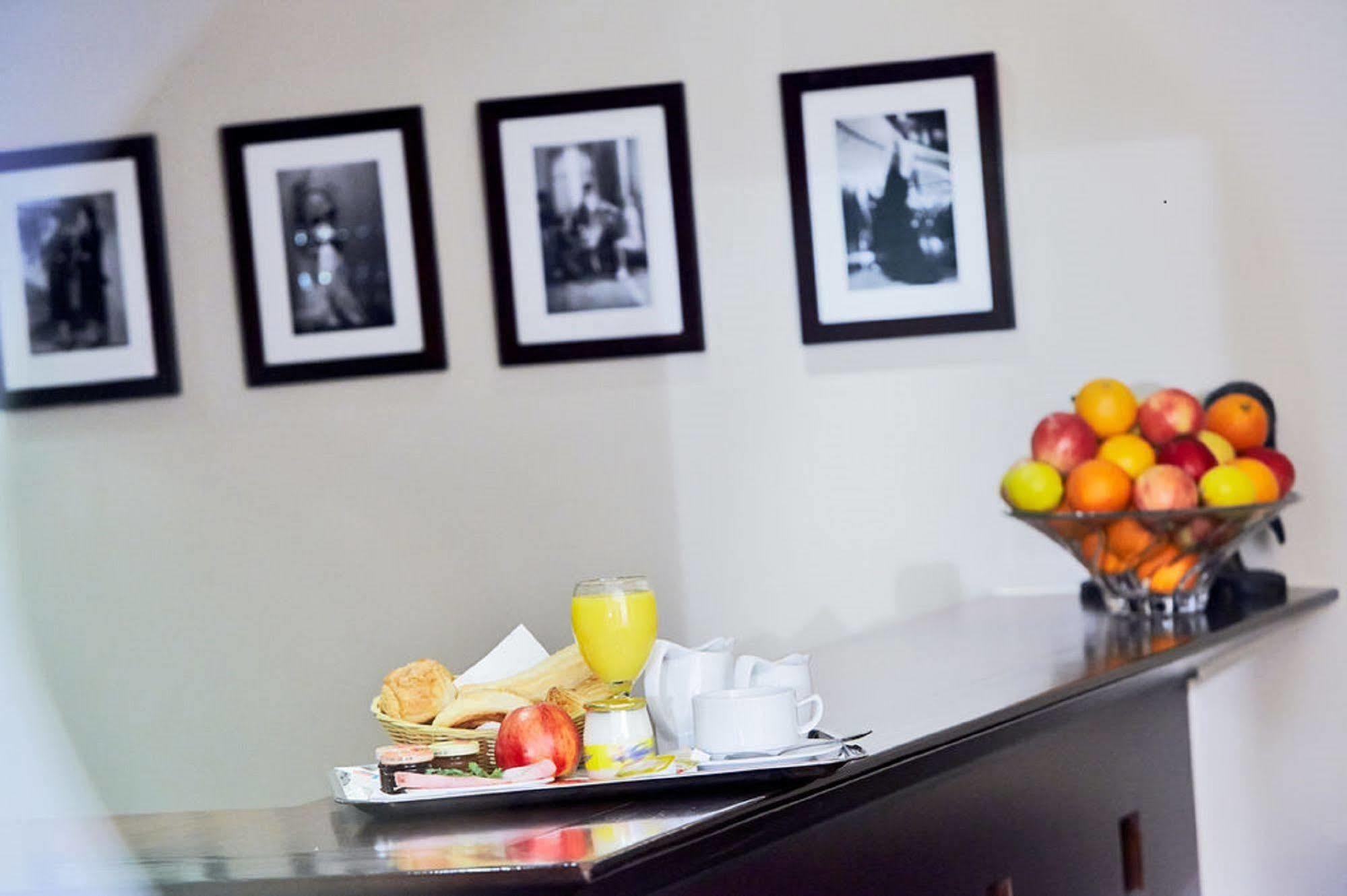 Golden Tulip Washington Opera Hotel Париж Екстериор снимка